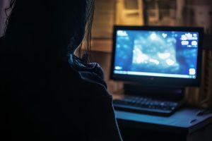 抖音视频播放量两千是不是热门_两千播放量算热门吗？缩略图