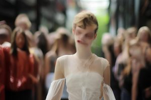 抖音里怎样退掉粉丝群_退群方法缩略图